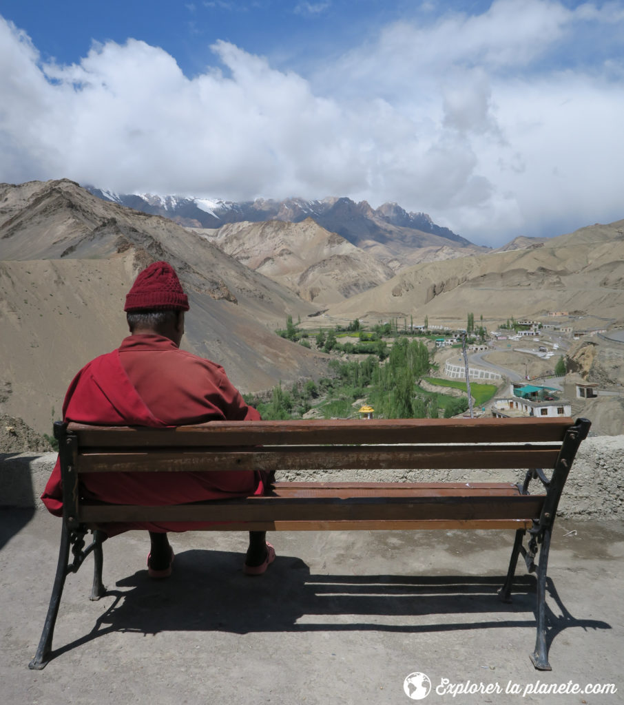 Grande traversee du Zanskar - moine à Lamayaru