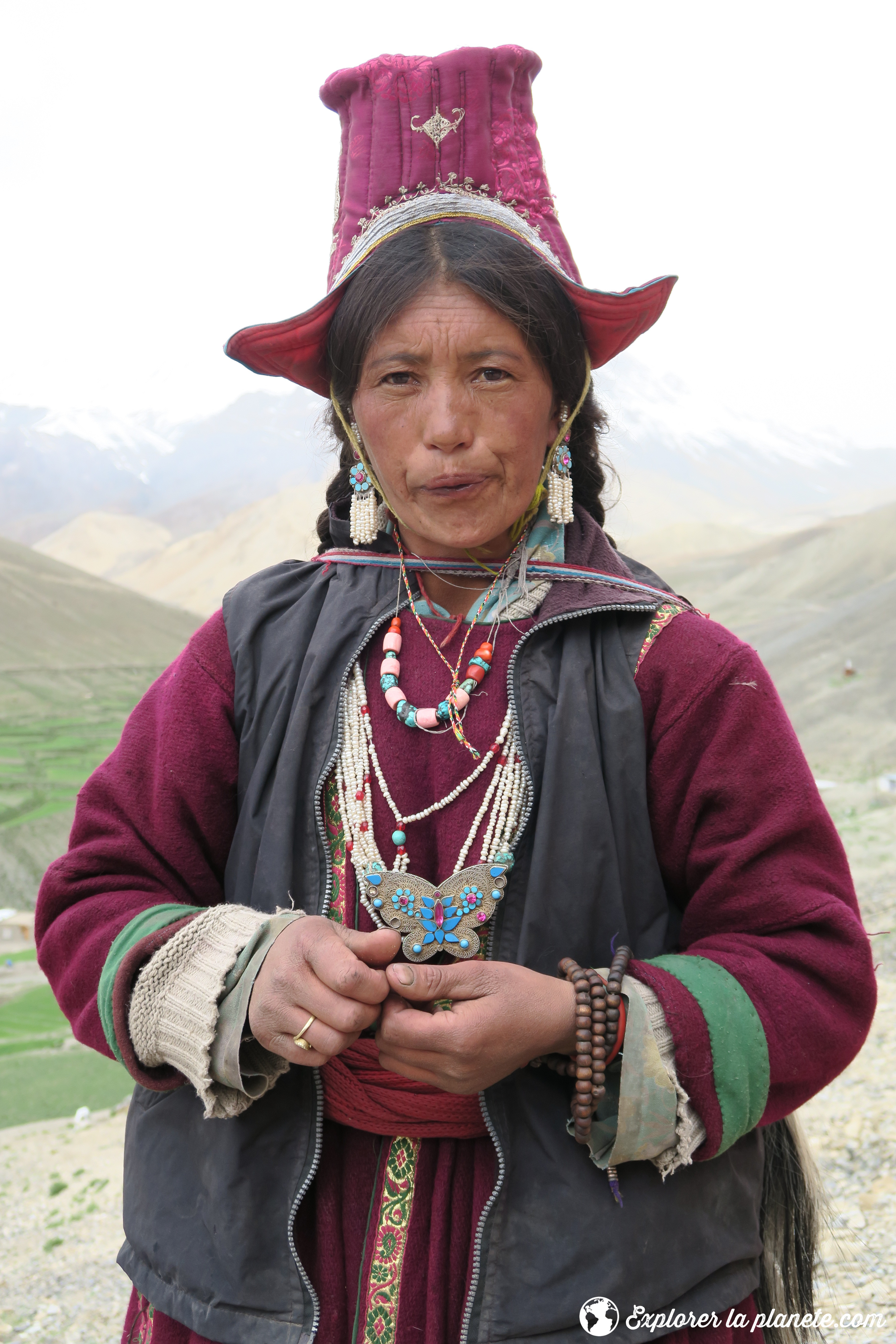 Grande traversee du Zanskar - Femme en habit traditionnel à Photoksar