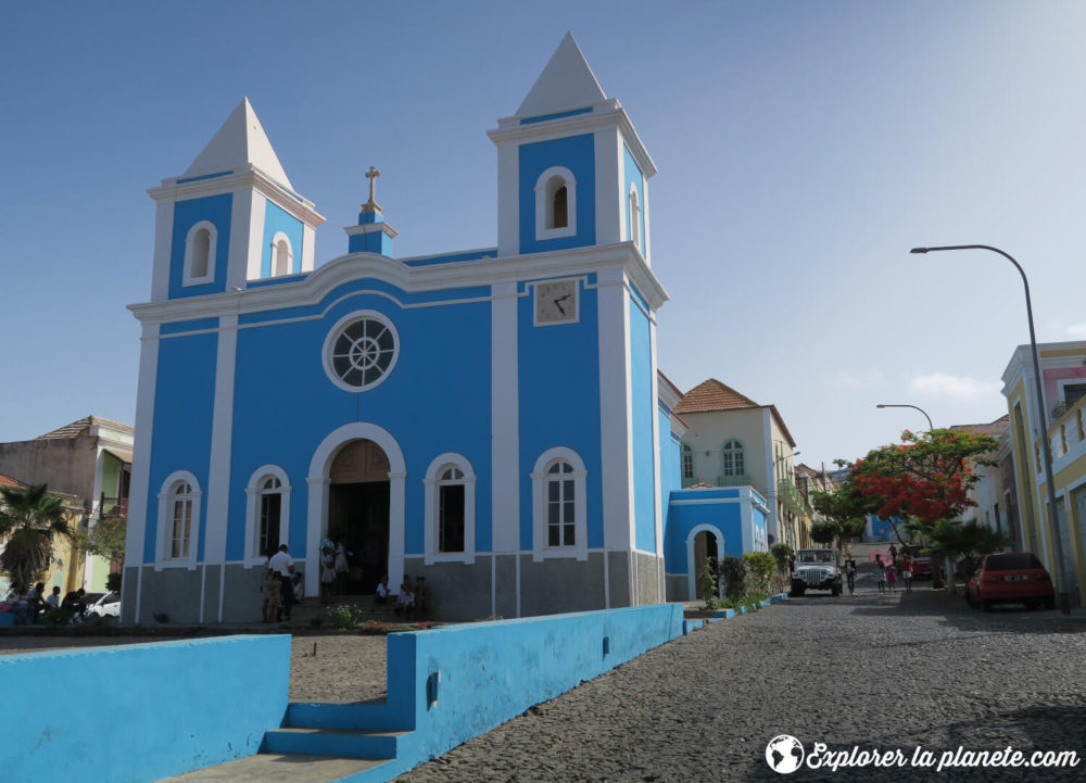 Une église dans le village de Sao Filipe au Cap-Vert.