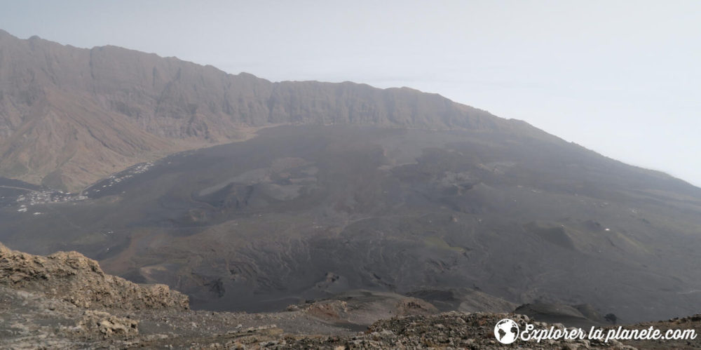 La vue sur la caldeira du sommet du Pico do Fogo.